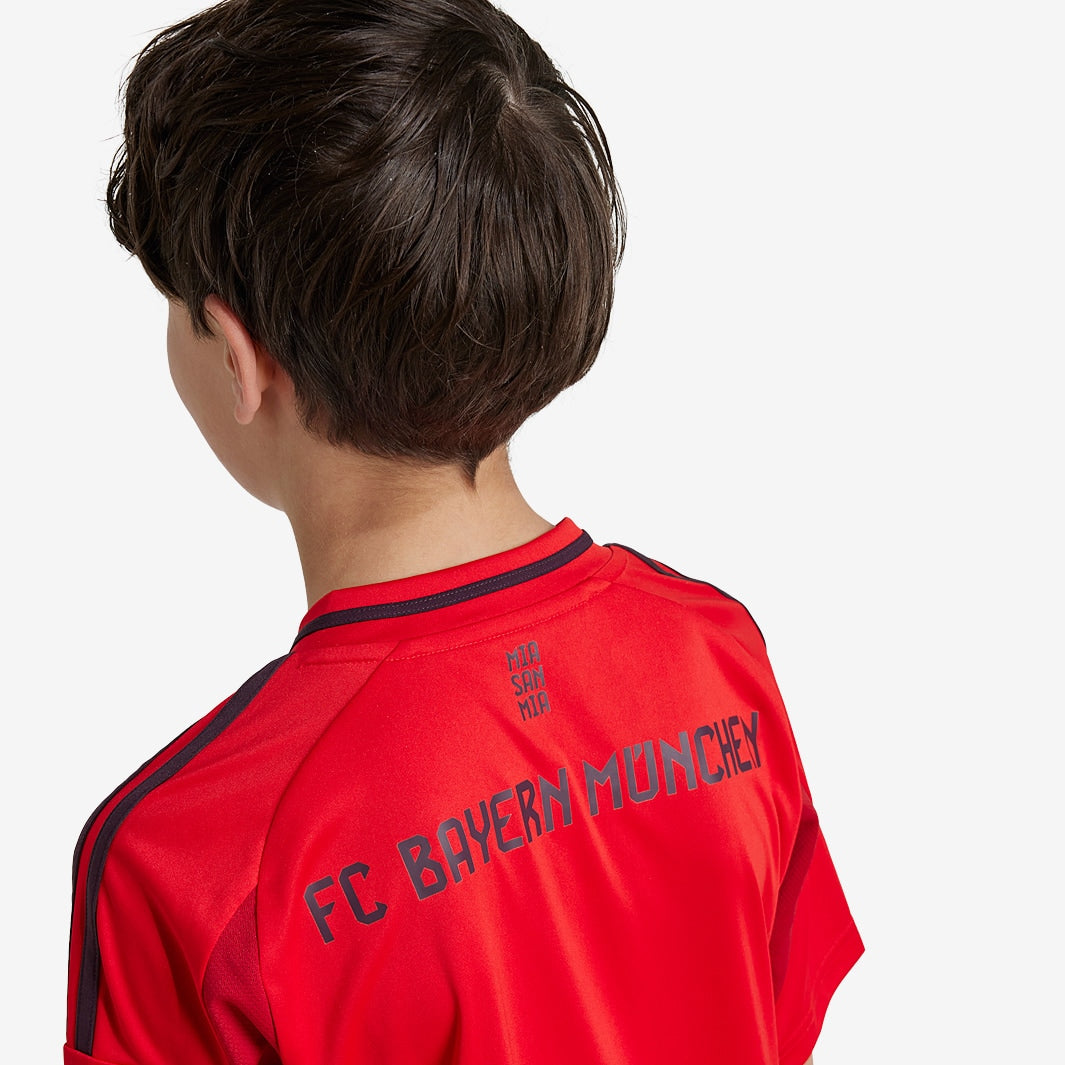 Kit Infantil Bayern de Munique I 24/25 - Torcedor | FutMantos