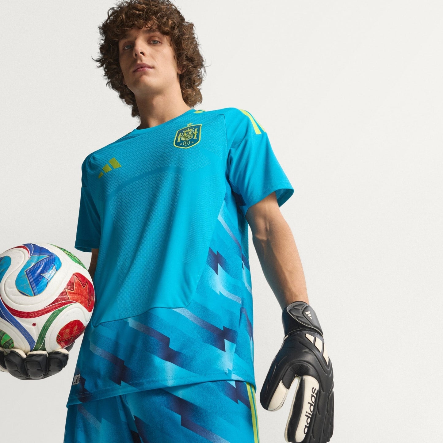 Camisa Espanha 2026/27 - Goleiro | FutMantos
