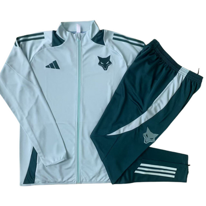 Conjunto de Passeio Cruzeiro 2025 Azul Clara