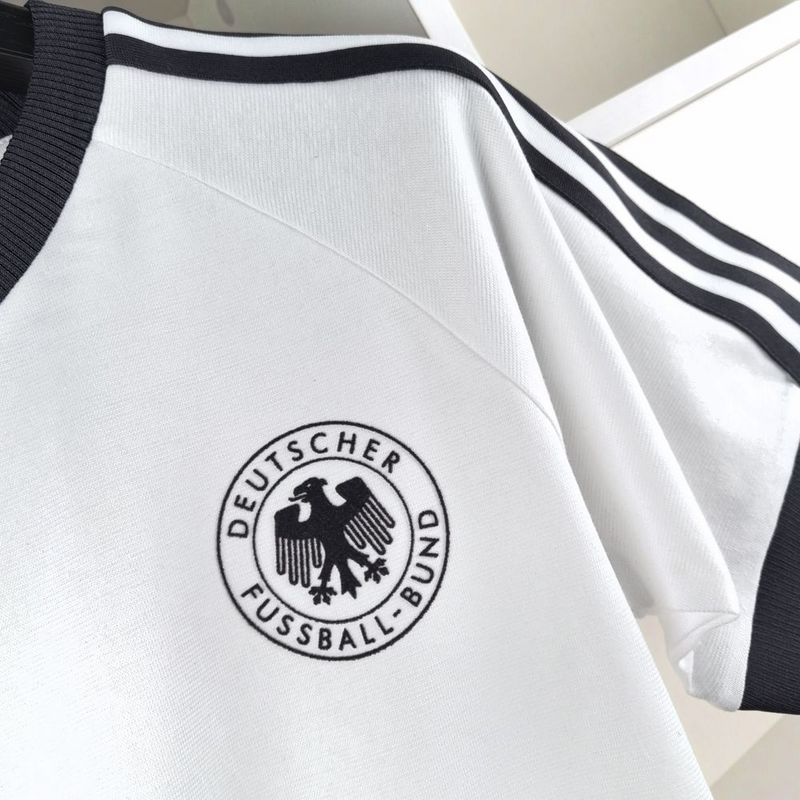 Camisa Alemanha 24/25 - Passeio Branca | Futmantos