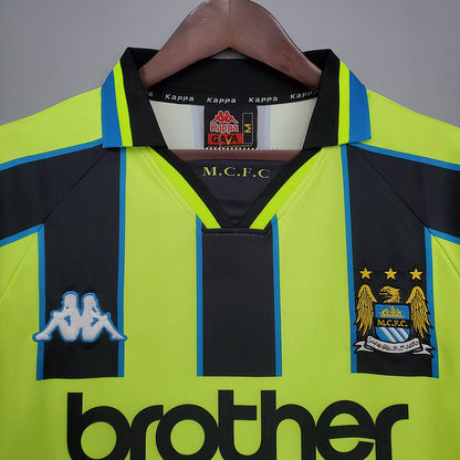 Camisa Manchester City Retrô 1998/1999 Amarela e Preta -  | Futmantos